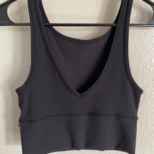 lululemon Power Pivot tank - black